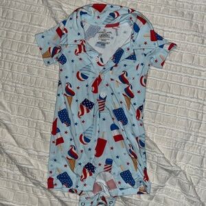 Caden lane patriotic bamboo romper 6-12 m